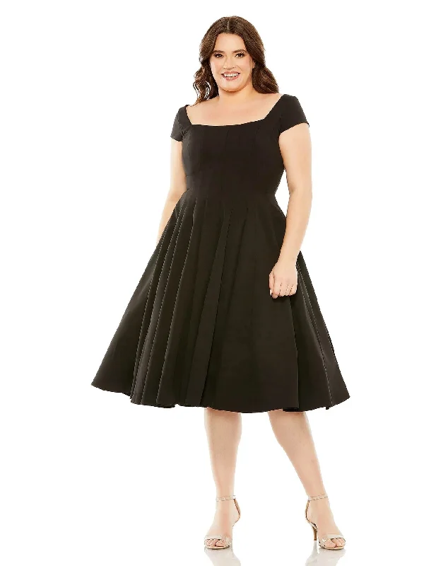 Blowout Sale Mac Duggal 49784W Plus Size Cap Sleeve Multi Seam Knee Length Dress